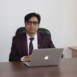Amit Vijayvergiya Interview on TopDevelopers.co