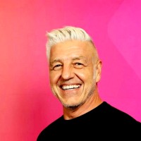 Review by Elmar Platzer