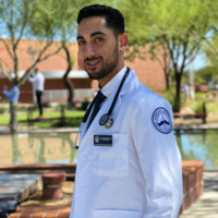 Review by Arash Babadjouni