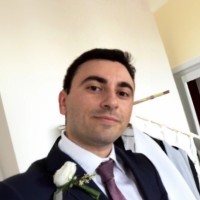 Review by Gabriele Guetta